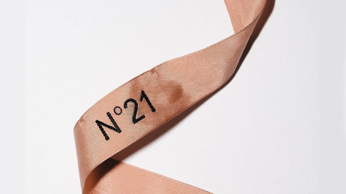 N21 Alessandro Dell'Acqua, storia di un designer visionario - Frida SRL