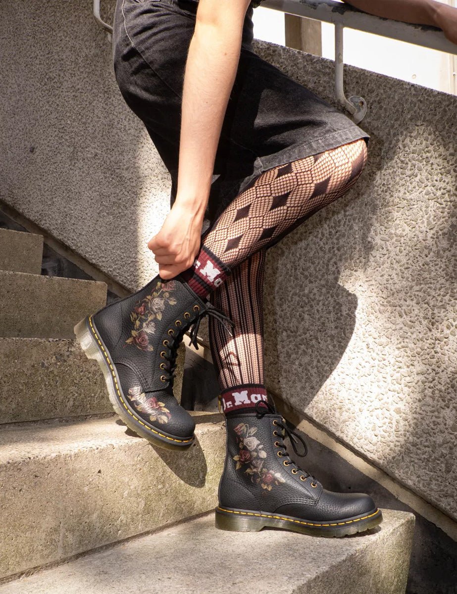 anfibio roses black - dr martens - anfibio