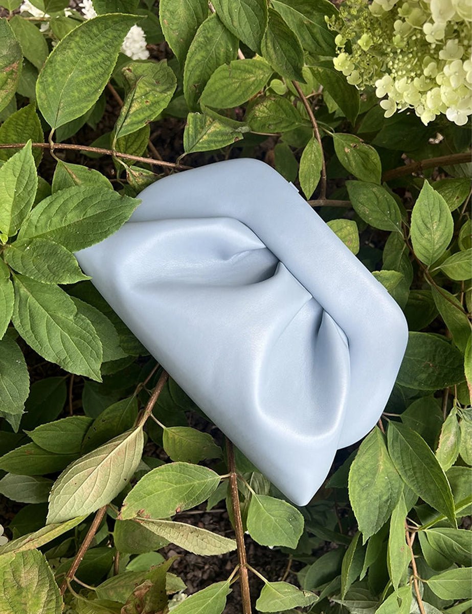 bag tia vegan black - the moire - clutch