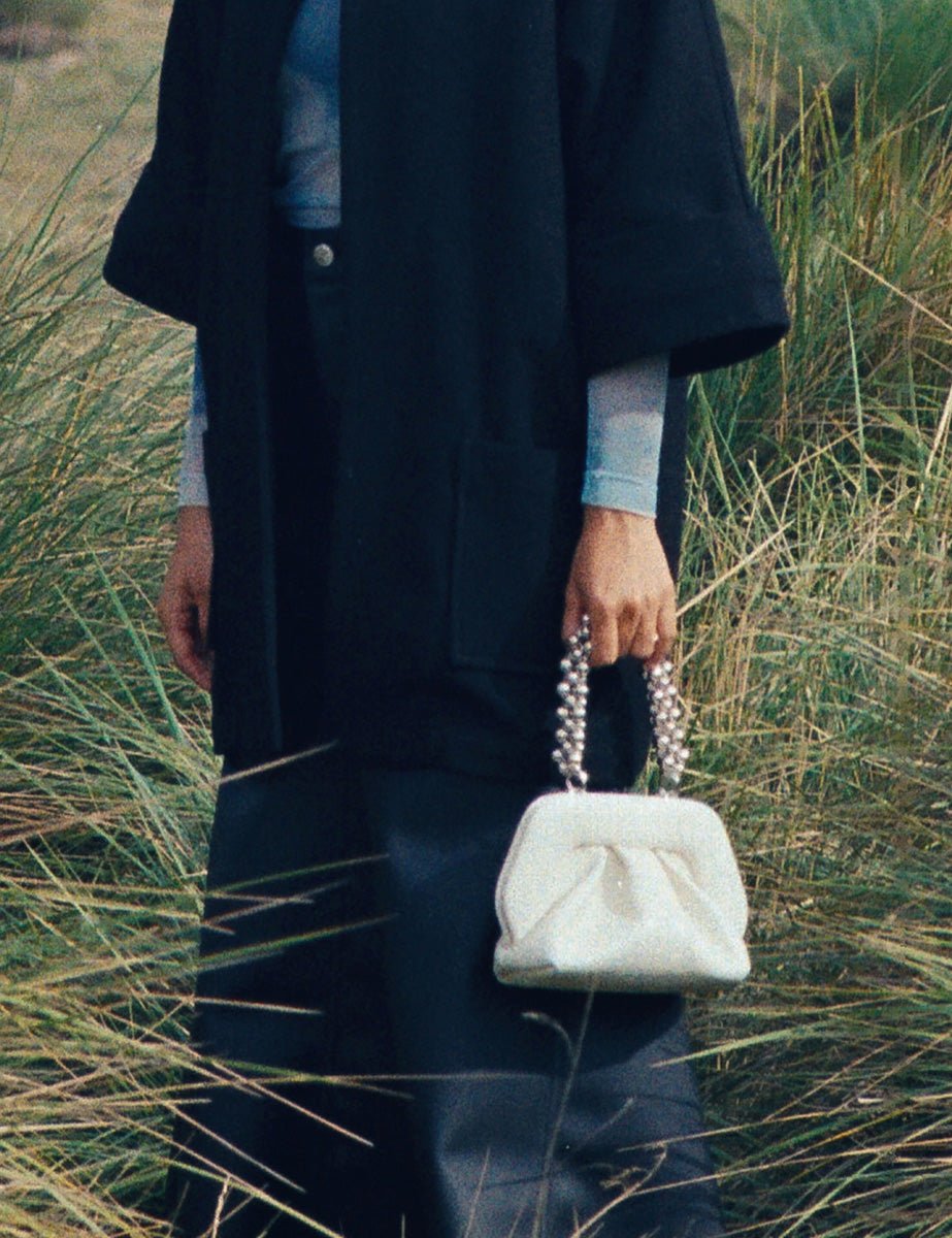 clutch gea handle beads black - the moire - clutch