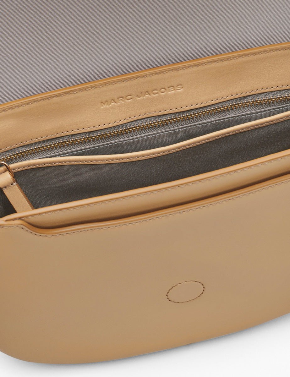 large saddle bag camel - marc jacobs - clutch