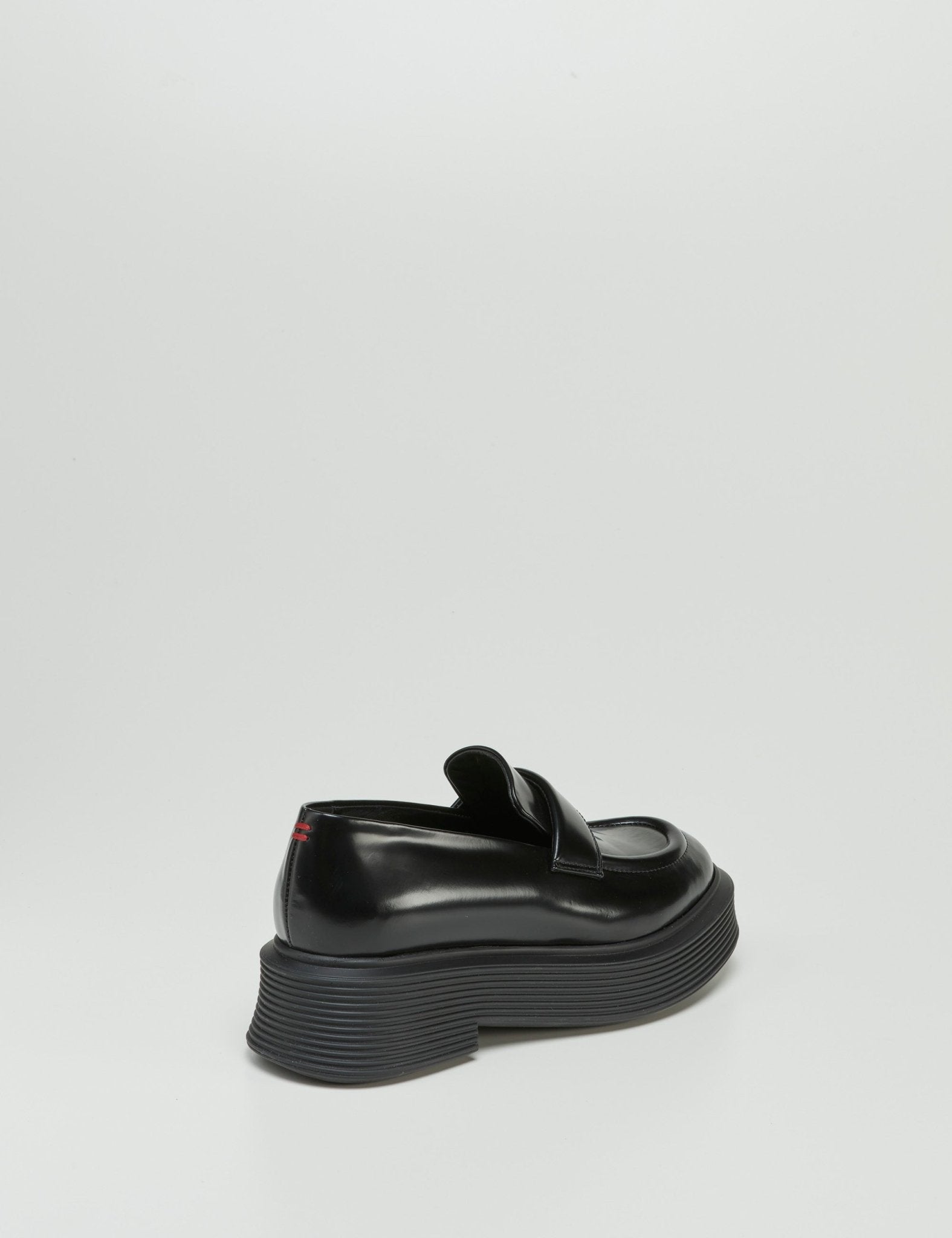 mocassino platform spazzolato nero - halmanera - mocassino