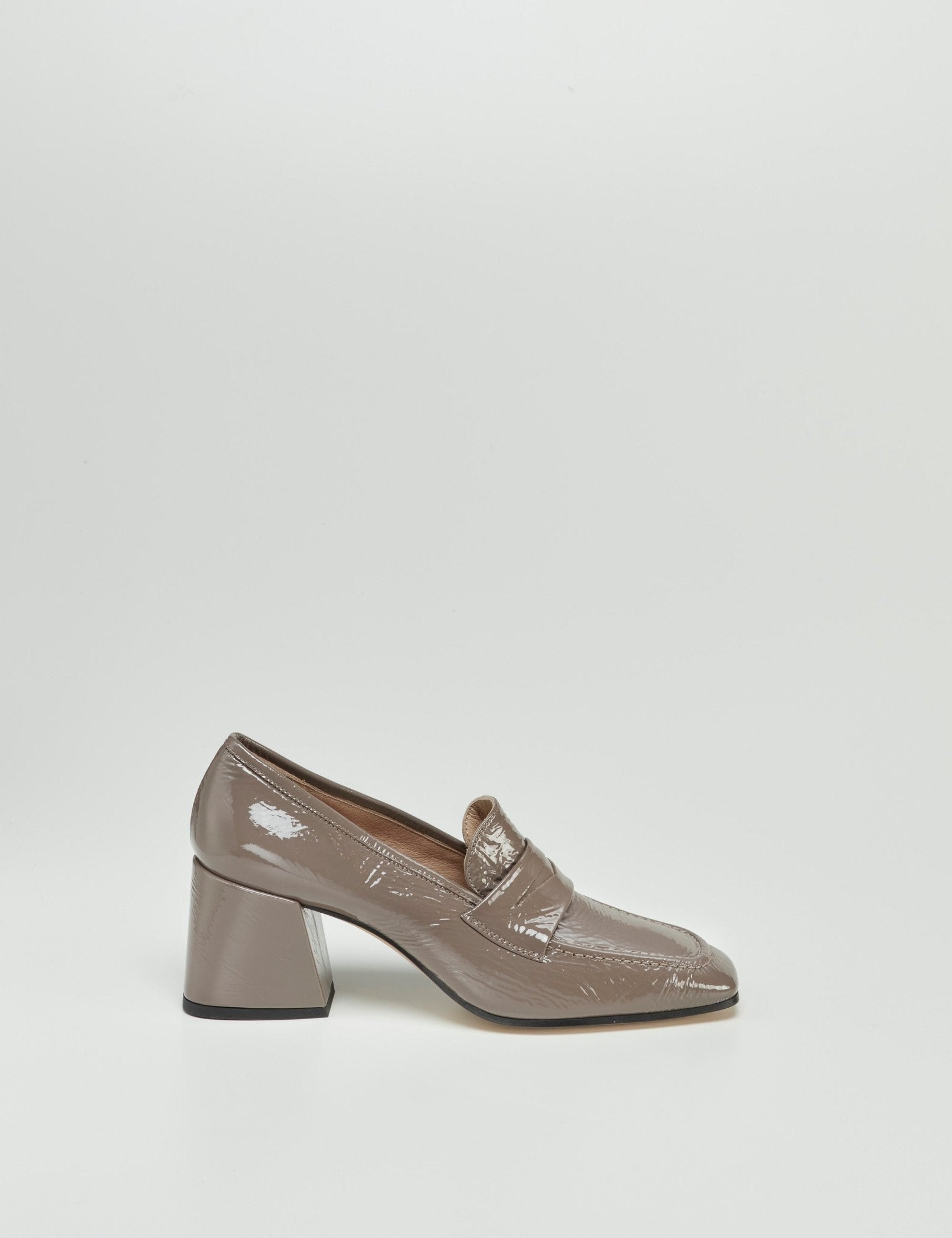 mocassino tacco vernice viola - pomme d'or - decollete tacco