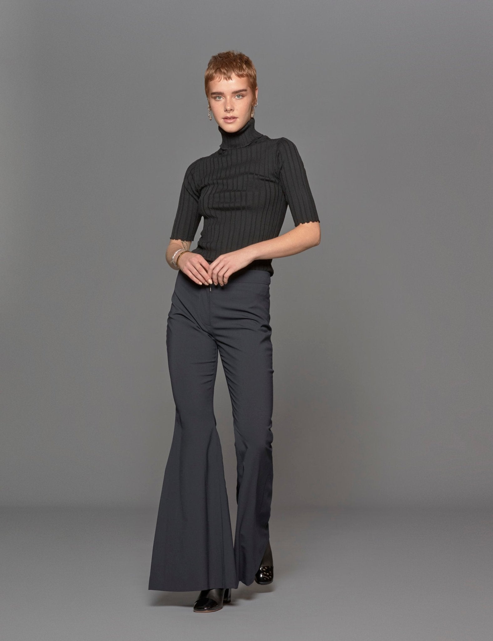 pantalone zampa lana blu - vivetta - pantalone