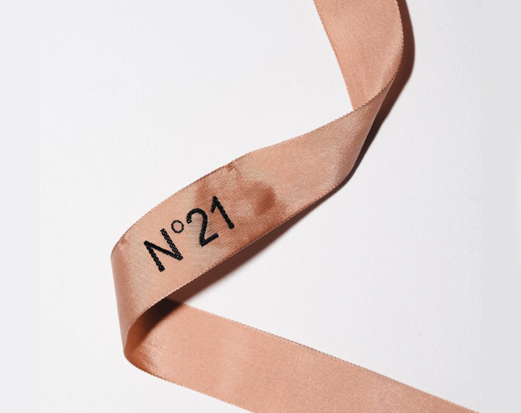 N21 Alessandro Dell'Acqua, storia di un designer visionario