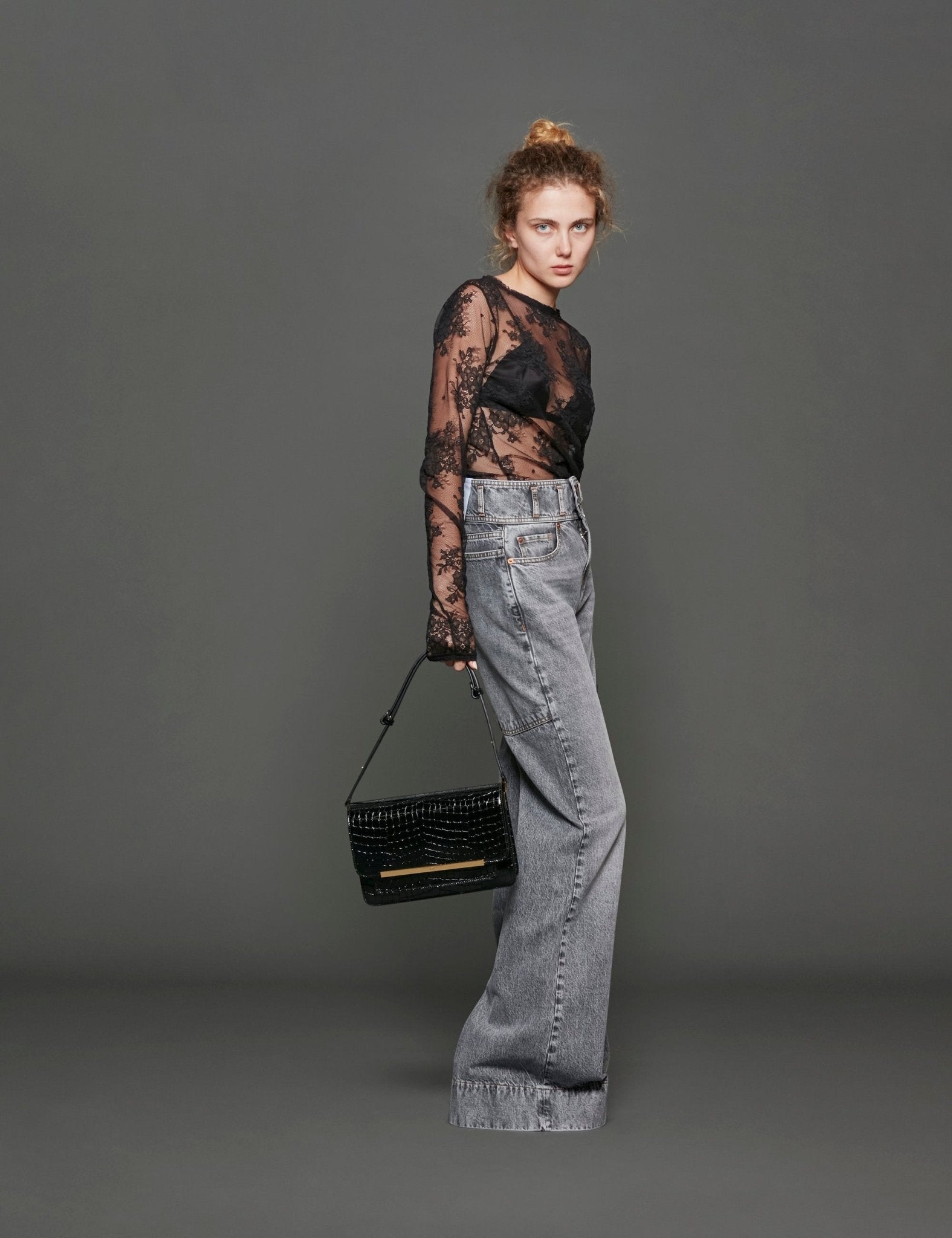 blusa pizzo nero - Frida SRL