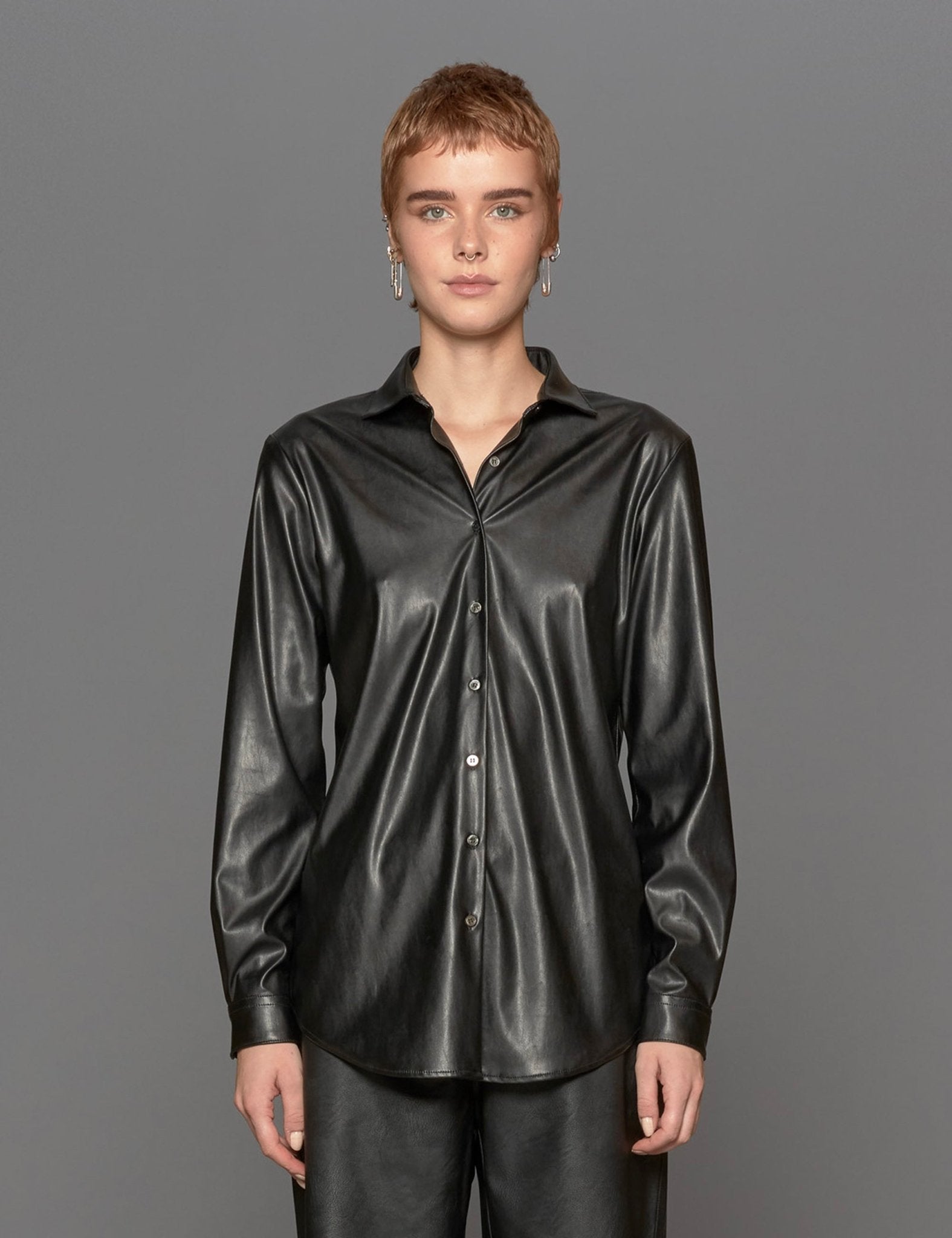 camicia ecopelle nero - blufrida - camicia manica lunga