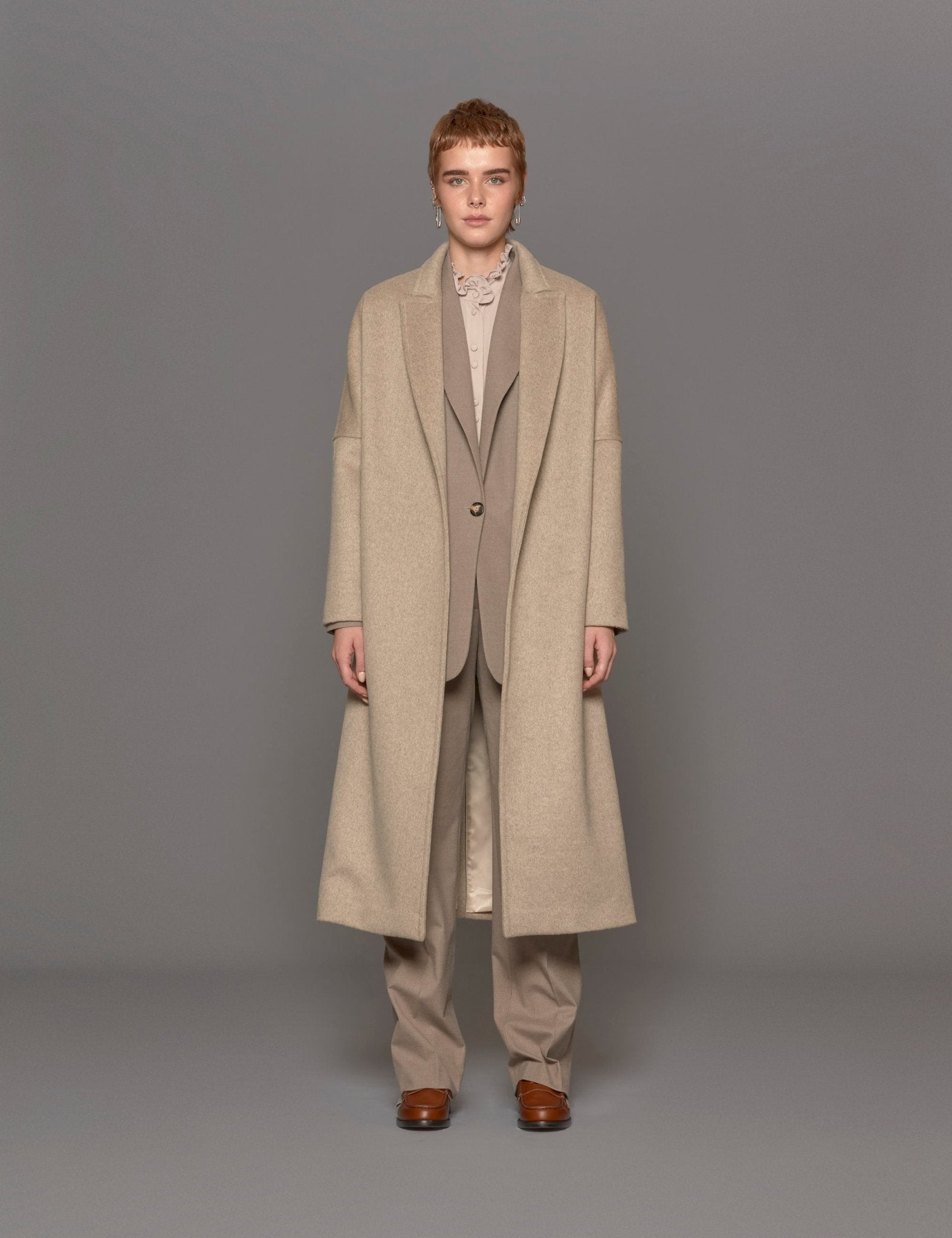 cappotto over lana beige - blufrida - cappotto