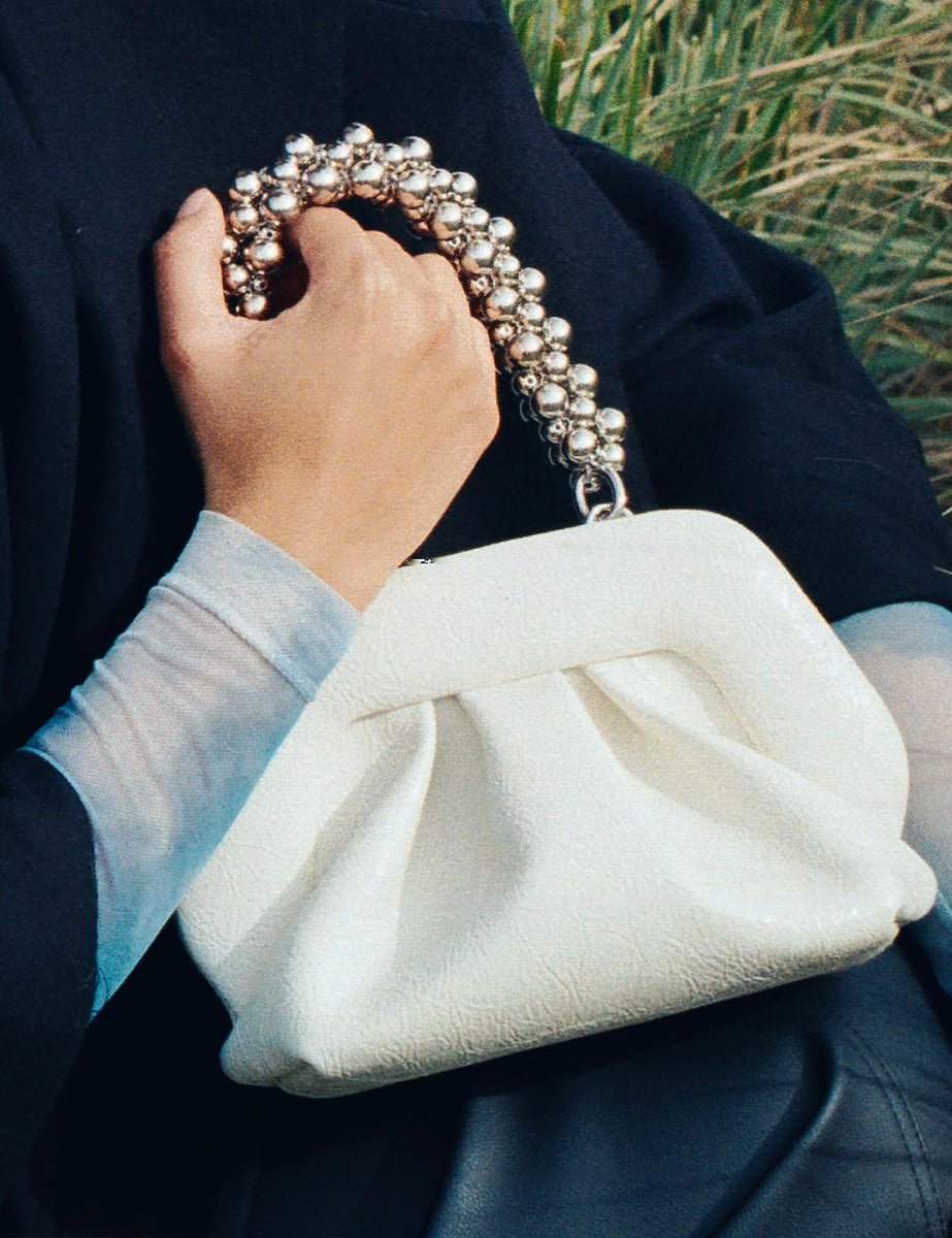 clutch gea handle beads black - Frida SRL