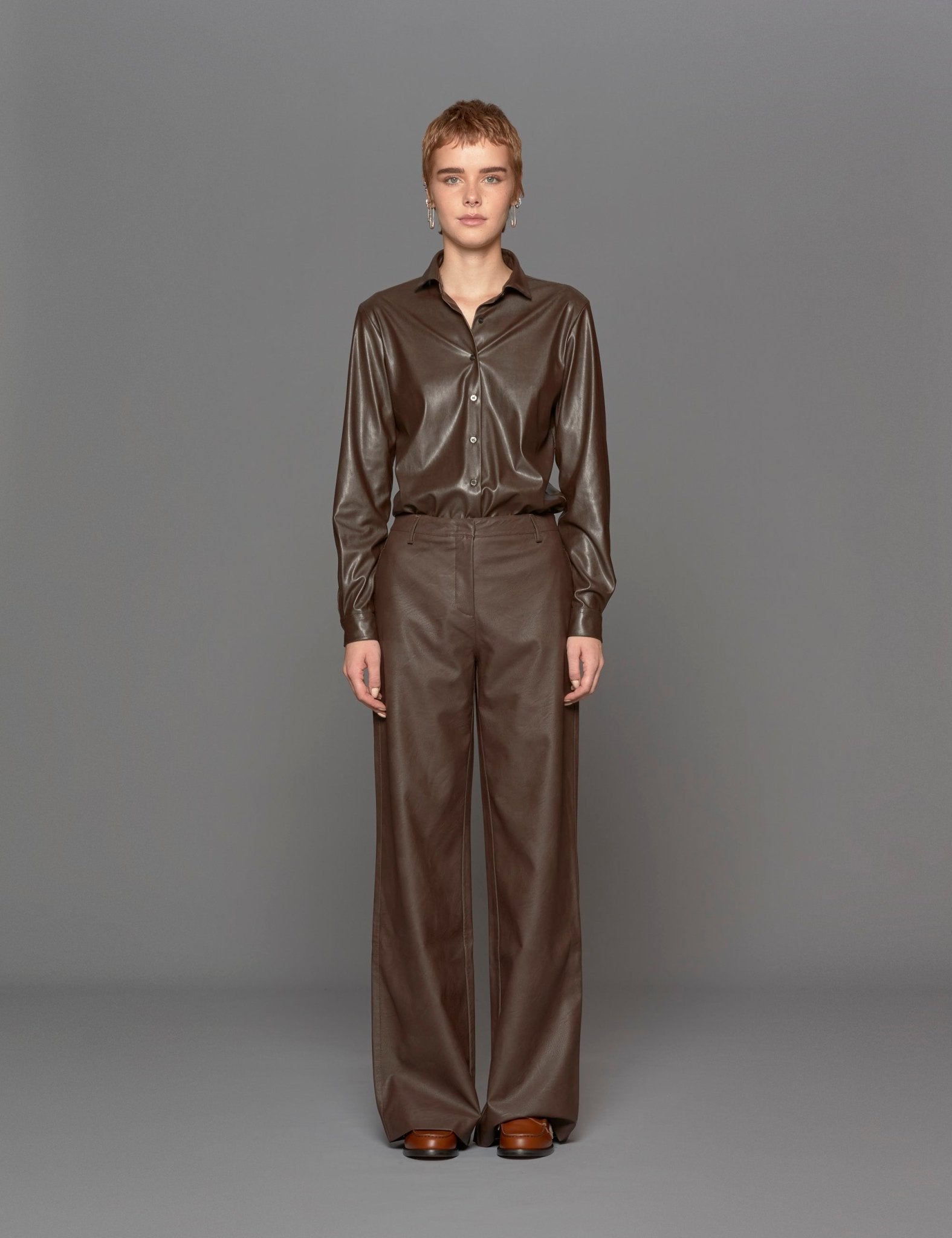 pantalone dritto ecopelle caffe - blufrida - pantalone