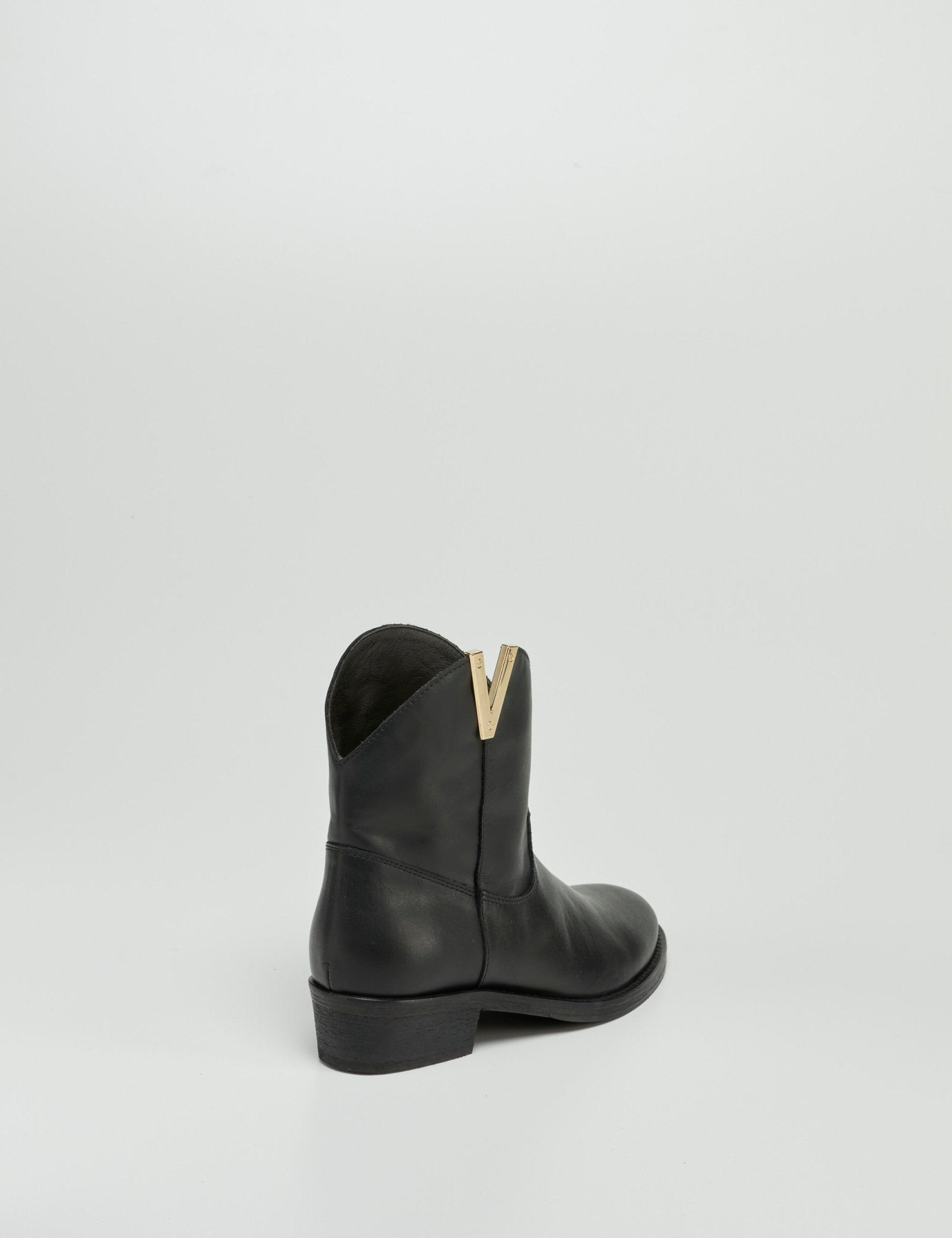 texano "V" oro - Frida SRL
